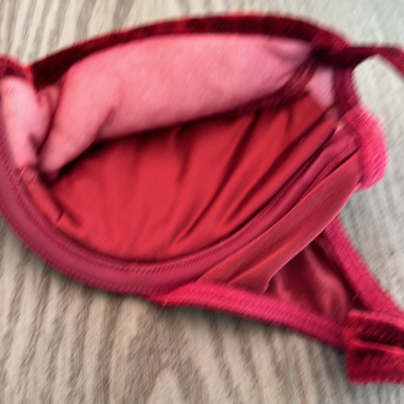 VIctoria Secret Vintage Bra - Picture 4 of 7